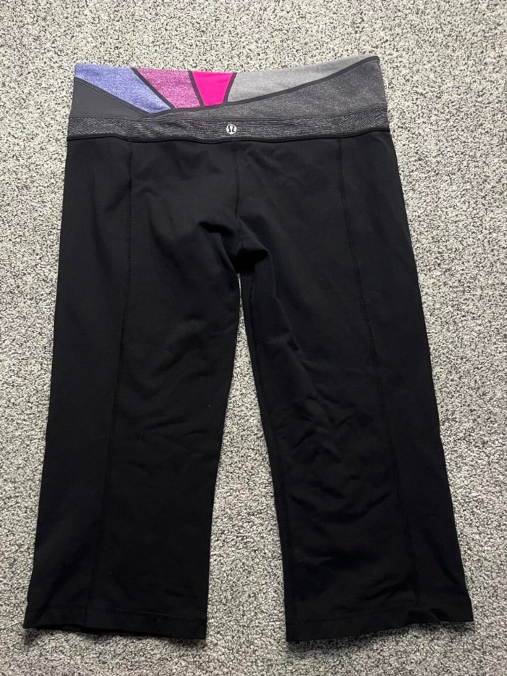 Lululemon reversible Groove cropped pants